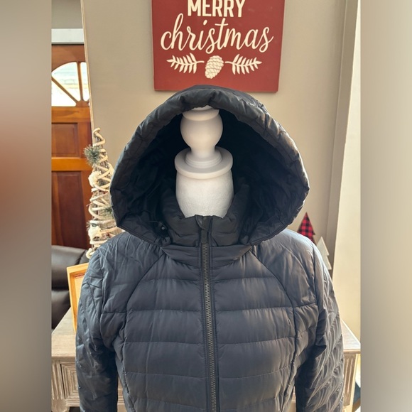 LuluLemon Brave The Cold Jacket- Deep Indigo - Picture 10 of 15